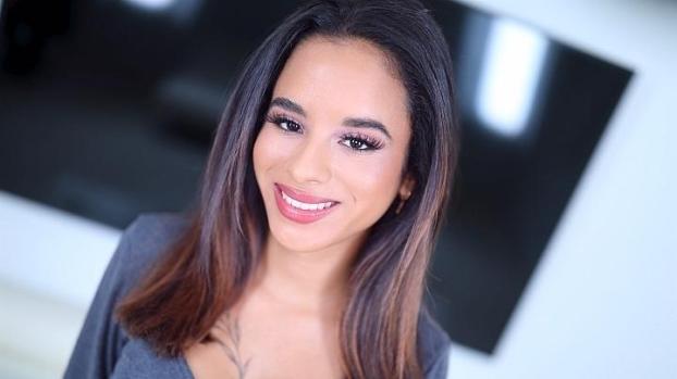 [AmateurAllure] Isabella Jules Petite Sexy Latina Loves to Please
