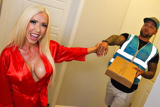 Mandy Monroe – Special Delivery: Sausage of the Month | Nookies