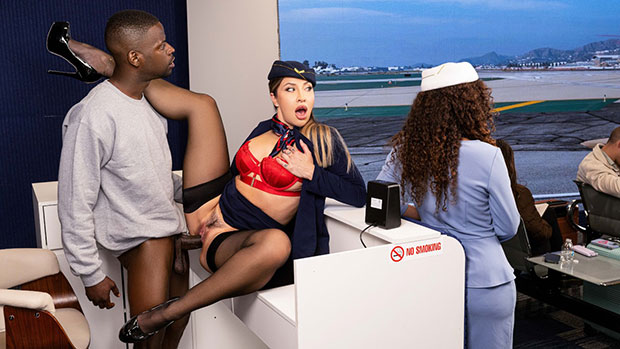 Melissa Stratton, Aleksa Mink – Airport Lounge Lizards Get Lucky: Part 1 | BrazzersExxtra