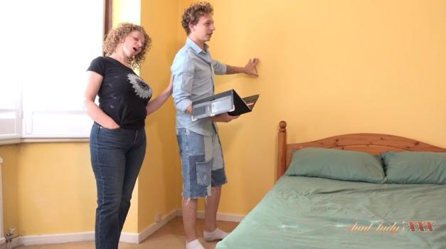 Merce – Curly-Haired Mature MILF Merce Seduces the Decorator | AuntJudysXXX