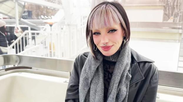 Eva Nexus – A 35-year-old former chef! | JacquieEtMichelTV